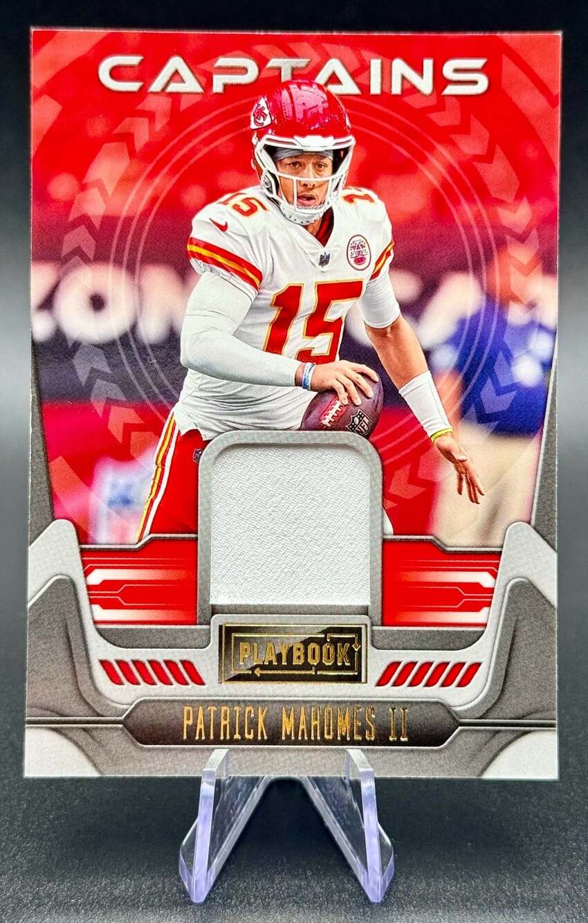 Patrick Mahomes II Kansas City Chiefs 2022 Panini Playbook Captains Jersey Card